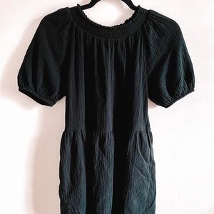 Women’s Short Sleeved Smocked Gauze Shift Dress